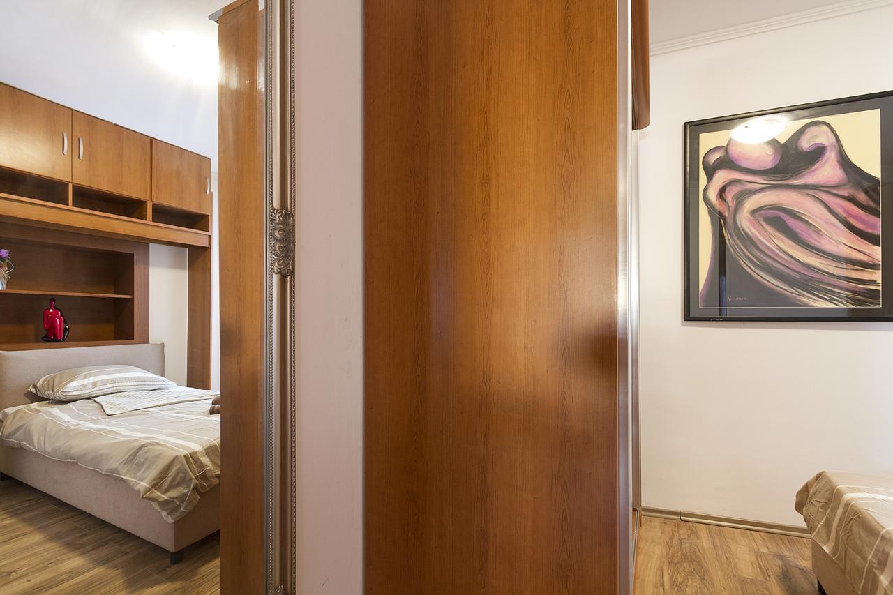 Apartment Nino Ровин Стая снимка