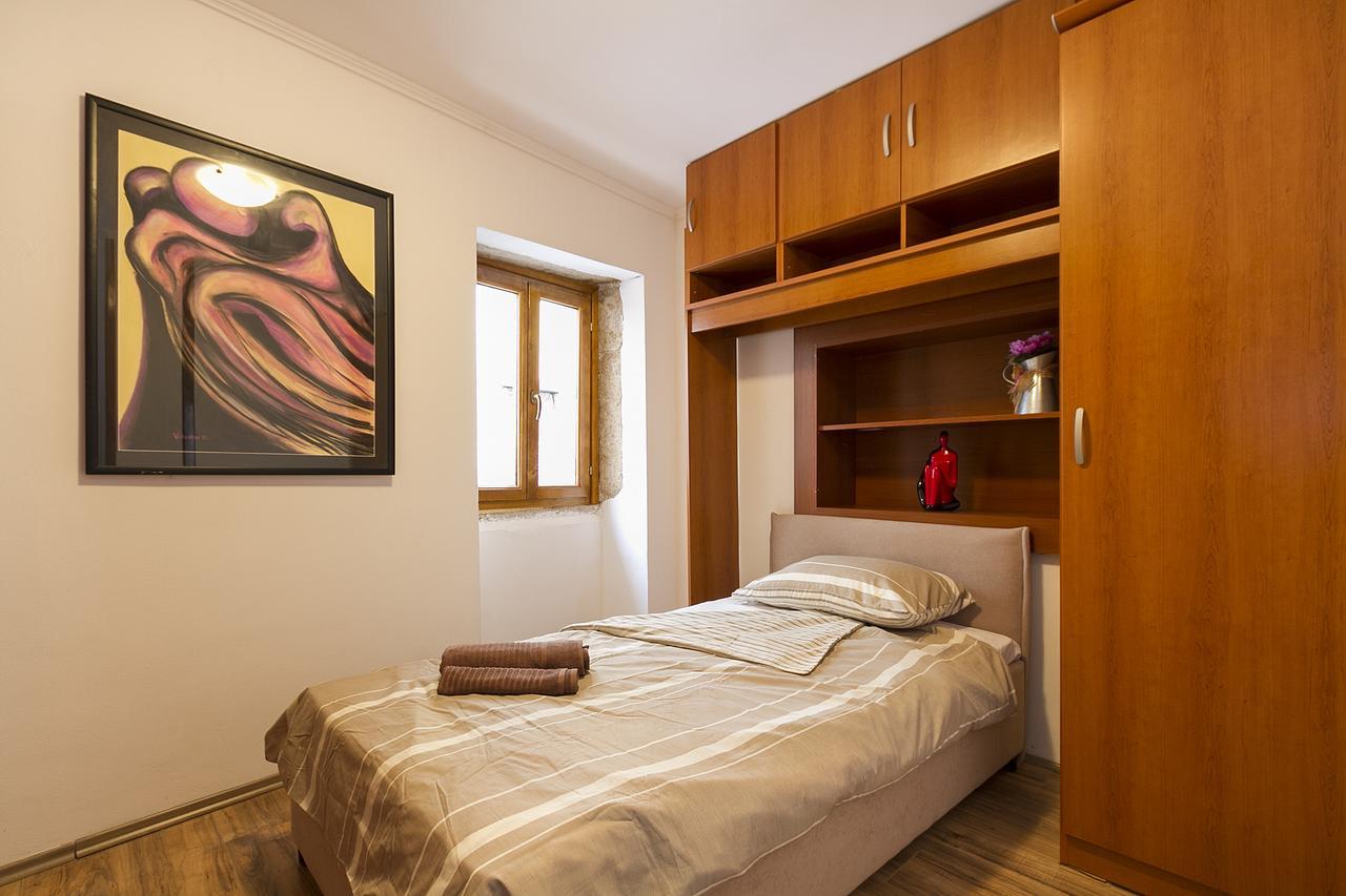 Apartment Nino Ровин Стая снимка